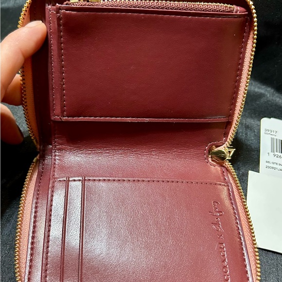 Limited Edition Coach x Selena Gomez Wallet - Picture 7 of 9